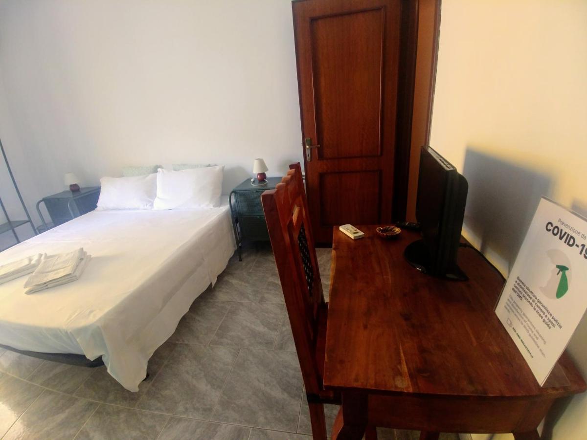 B&B Nereidi Меліто-ді-Порто-Сальво Екстер'єр фото