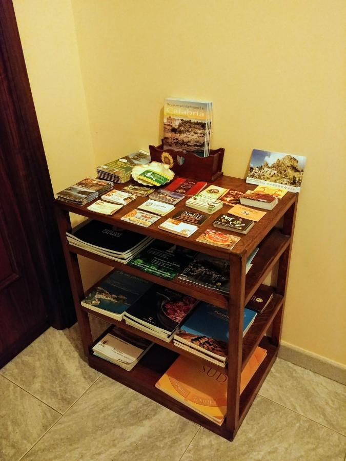 B&B Nereidi Меліто-ді-Порто-Сальво Екстер'єр фото